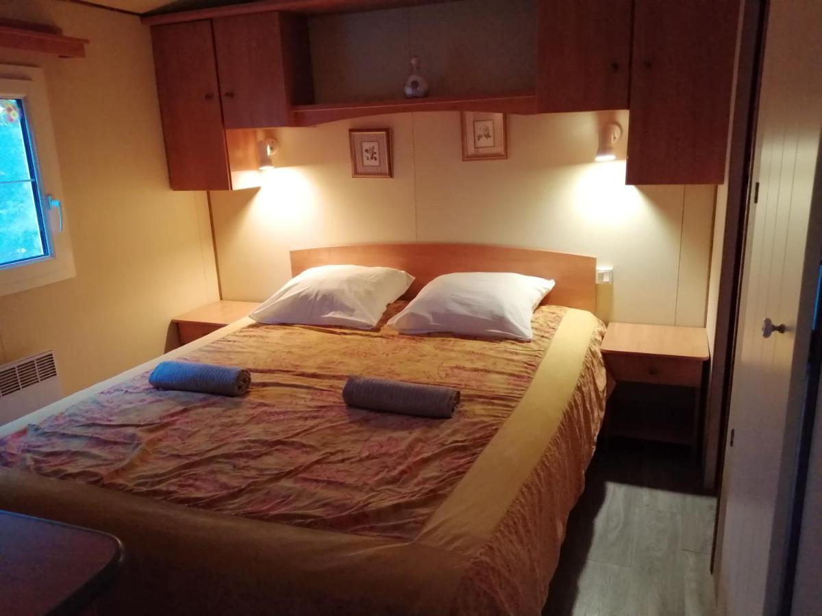 Mas Maurane - L'Olivier avec SPA privé Tarascona Esterno foto
