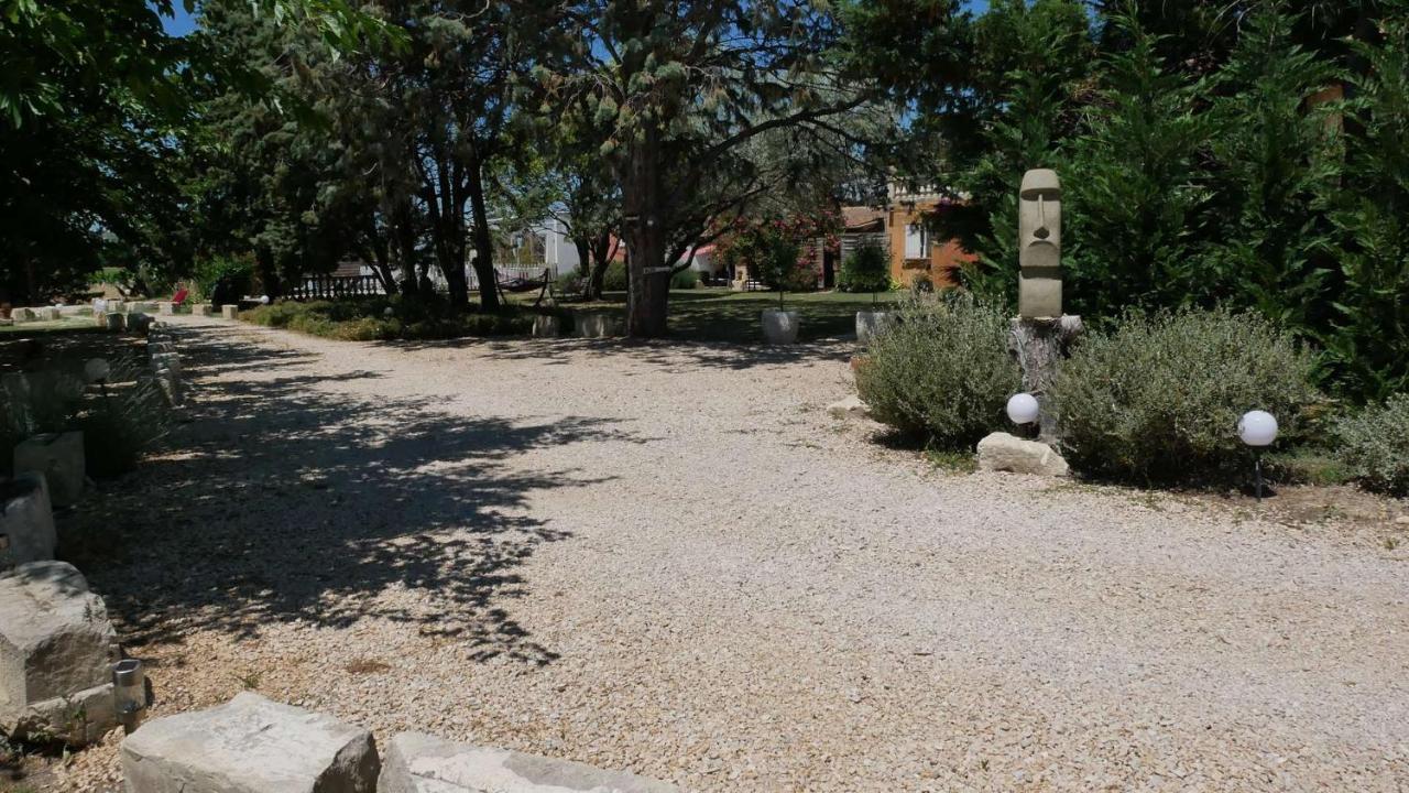 Mas Maurane - L'Olivier avec SPA privé Tarascona Esterno foto