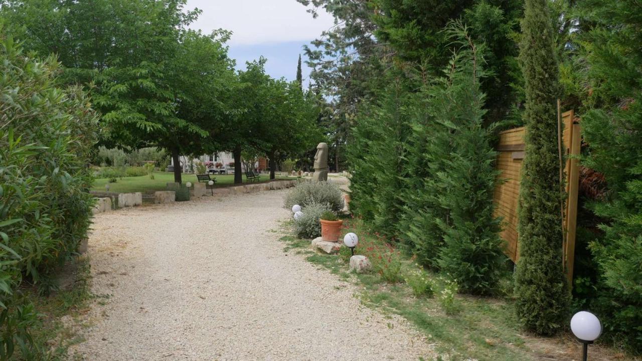 Mas Maurane - L'Olivier avec SPA privé Tarascona Esterno foto