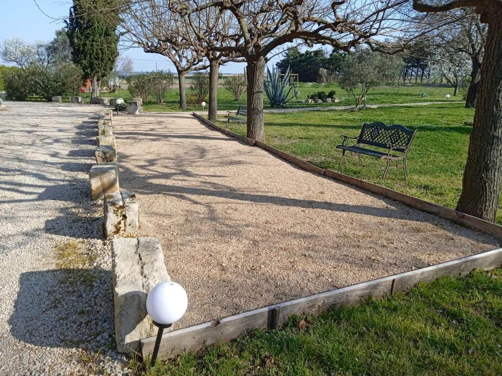 Mas Maurane - L'Olivier avec SPA privé Tarascona Esterno foto
